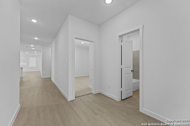 Listing photo id 0 for 3824 Northaven