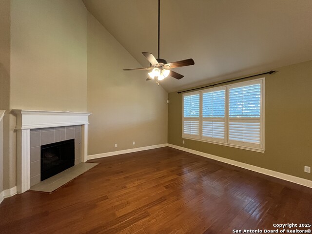 Image 19 of 51 For 24311 Canyon Row