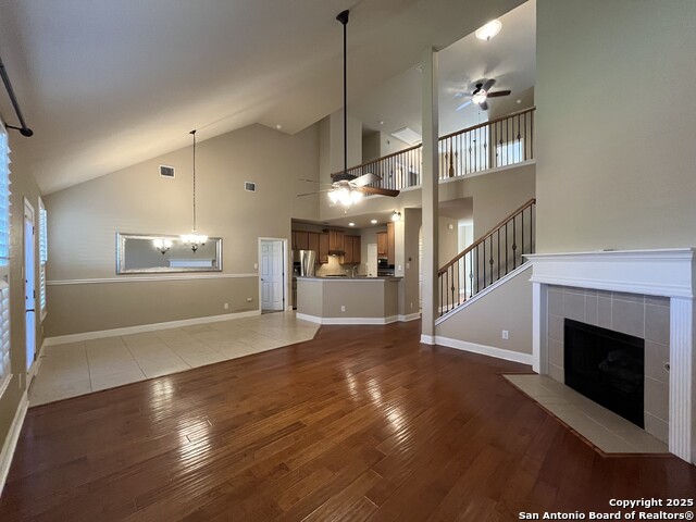 Image 20 of 51 For 24311 Canyon Row