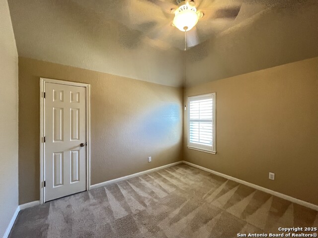 Image 31 of 51 For 24311 Canyon Row