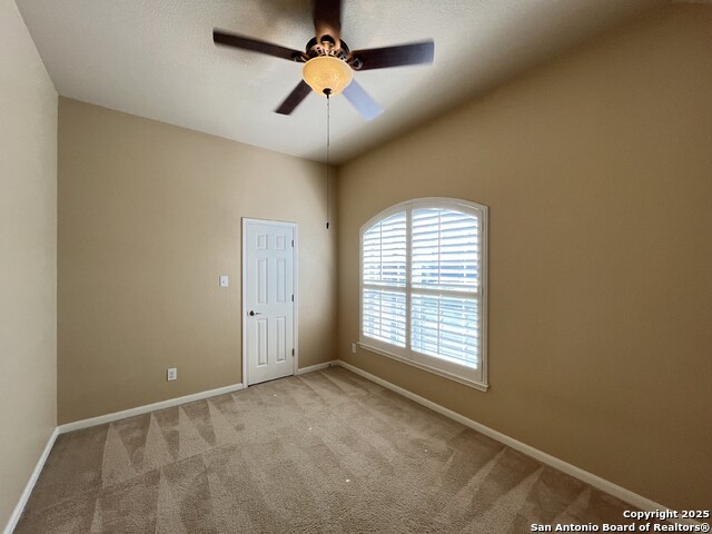 Image 36 of 51 For 24311 Canyon Row