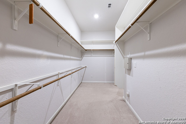 Listing photo id 10 for 19131 Garibaldi