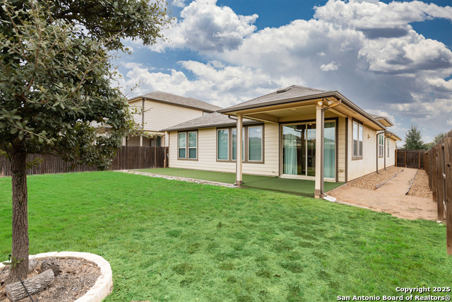 Listing photo id 23 for 19131 Garibaldi