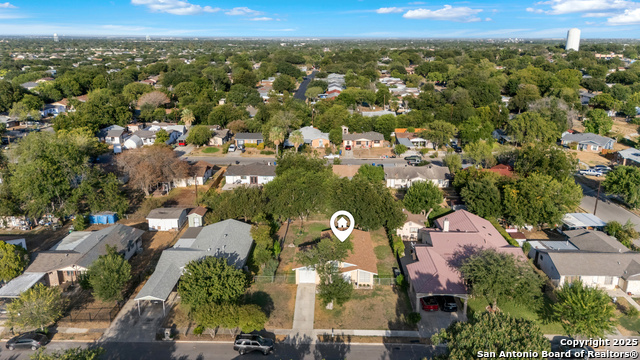 Listing photo id 22 for 9018 Chaminade