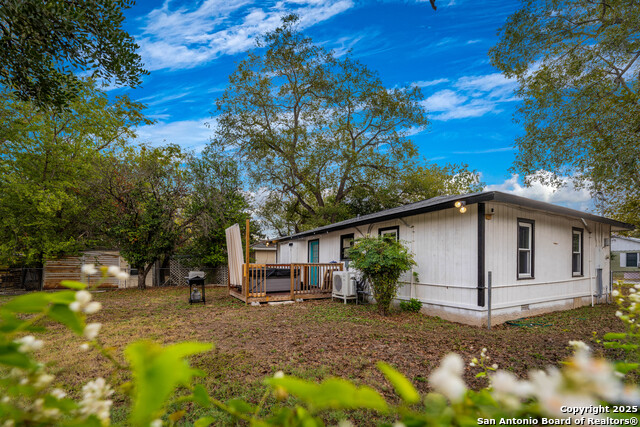 Listing photo id 19 for 311 Torrey  