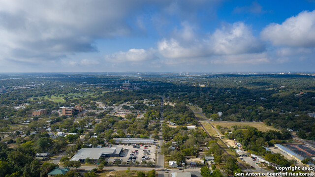 Listing photo id 23 for 311 Torrey  