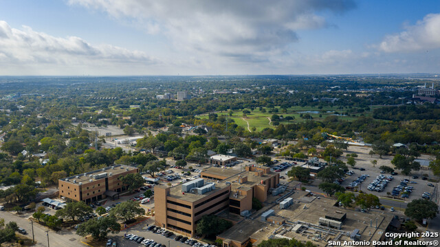 Listing photo id 24 for 311 Torrey  