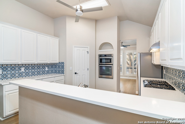 Image 12 of 41 For 26 Fonthill