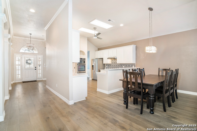 Image 17 of 41 For 26 Fonthill