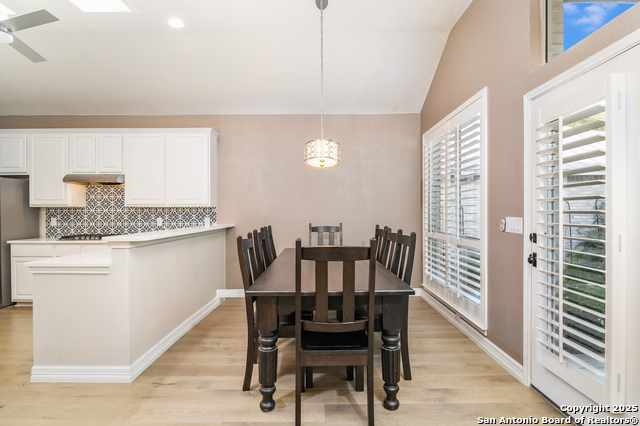 Image 18 of 41 For 26 Fonthill