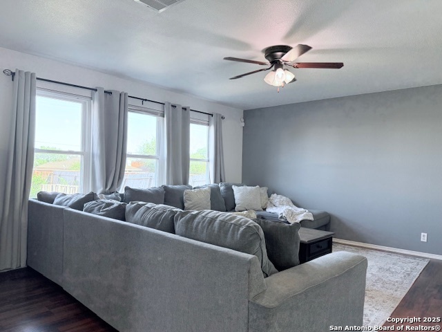 Image 15 of 19 For 5122 Crestwood Hill