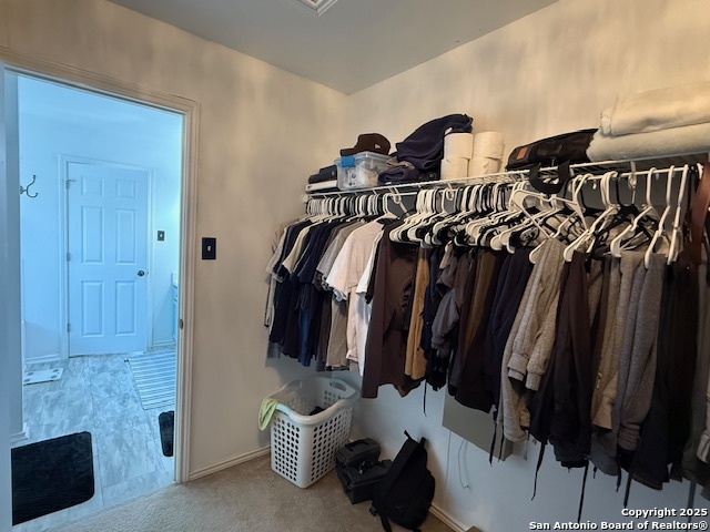 Image 17 of 19 For 5122 Crestwood Hill