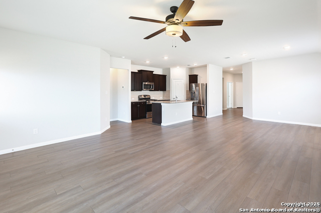 Image 11 of 27 For 10627 Penelope