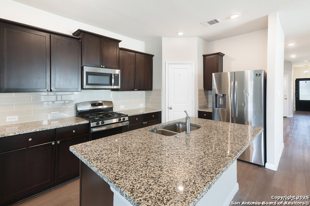 Image 9 of 27 For 10627 Penelope