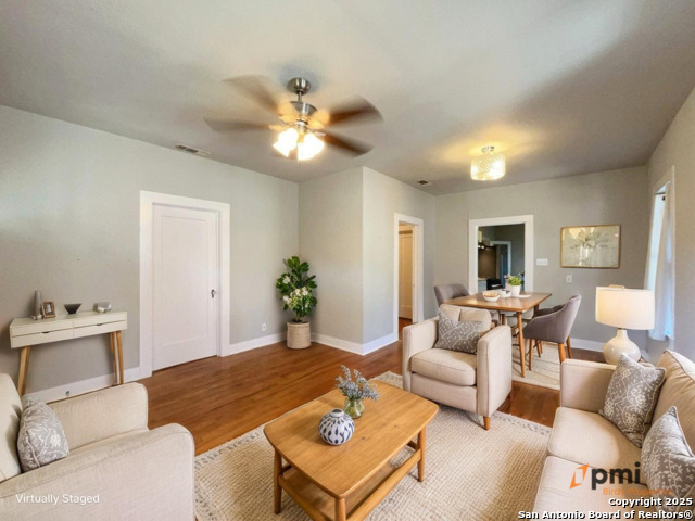 Image 2 of 31 For 919 Ripley Ave