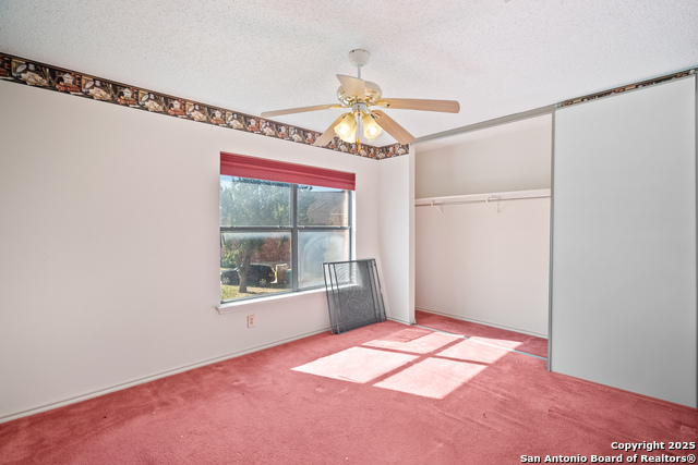 Image 11 of 16 For 7723 Redriver Bay