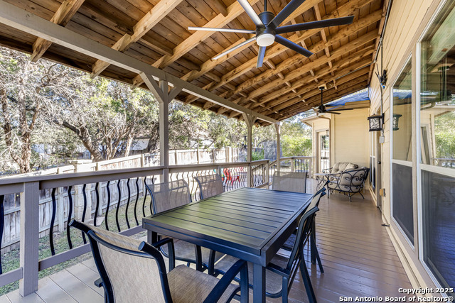 Listing photo id 30 for 1443 Camden Cove