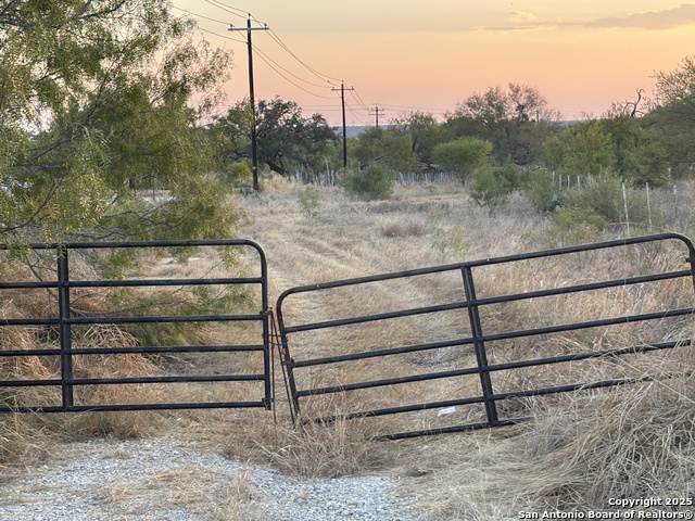 Details for 640 County Road 417, McCoy, TX 78113