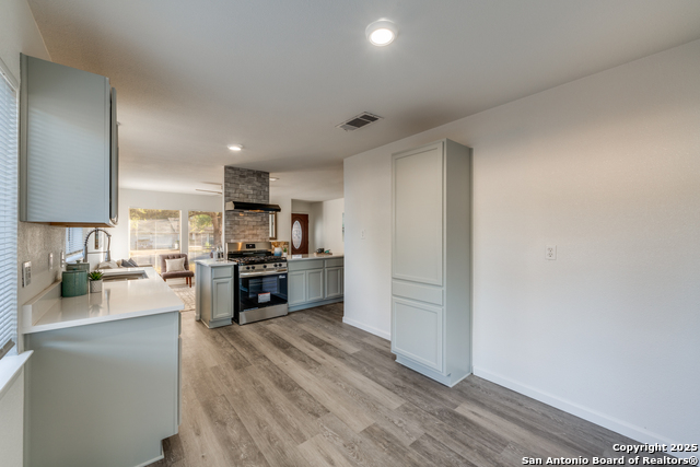 Image 10 of 25 For 12222 Valley Forge