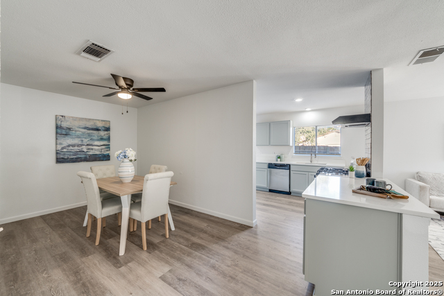 Image 8 of 25 For 12222 Valley Forge