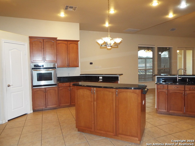 Image 13 of 50 For 414 Shannon Ridge