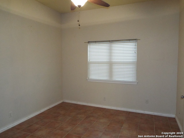 Image 27 of 50 For 414 Shannon Ridge