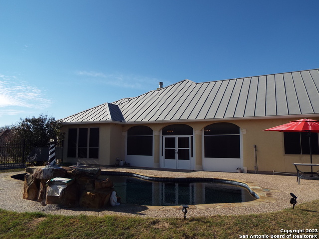 Image 31 of 50 For 414 Shannon Ridge