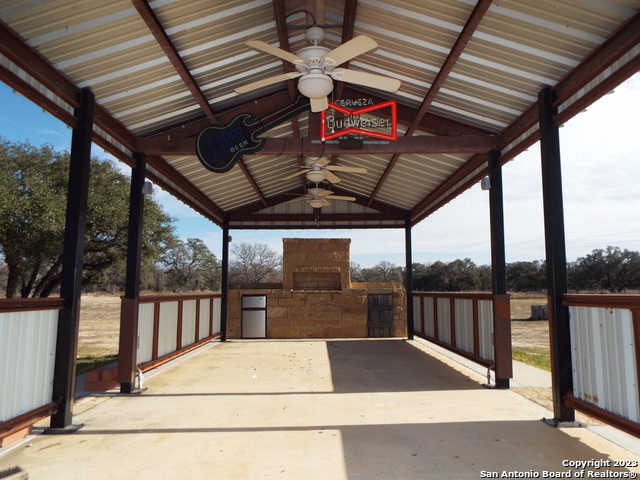 Image 37 of 50 For 414 Shannon Ridge