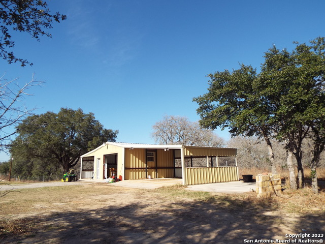 Image 39 of 50 For 414 Shannon Ridge