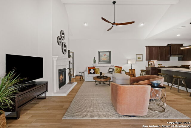 Image 18 of 33 For 134 Bedingfeld