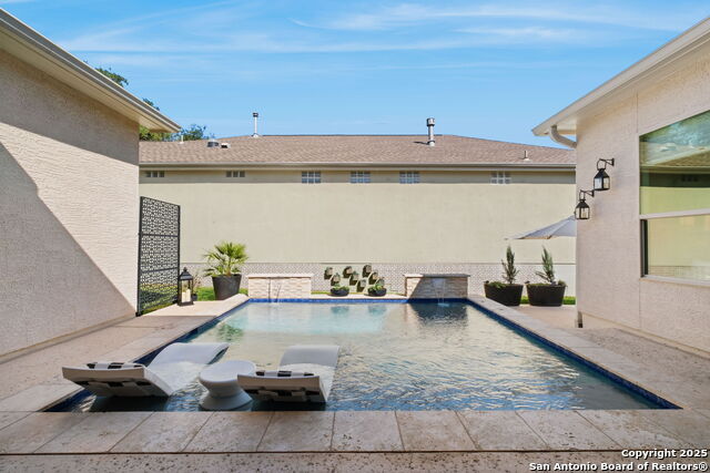 Image 29 of 33 For 134 Bedingfeld