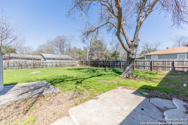 Image 23 of 27 For 215 Legion  