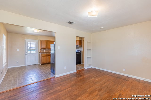 Image 7 of 27 For 215 Legion  