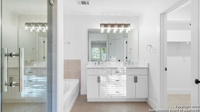 Listing photo id 8 for 6608 Sally Agee