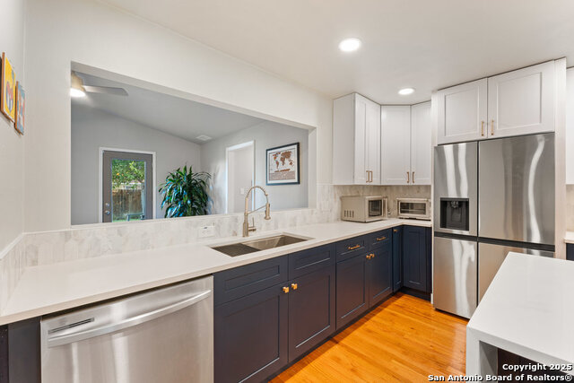 Image 11 of 40 For 623 Nottingham Dr E