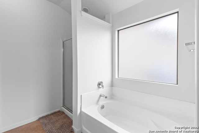 Image 23 of 26 For 4719 Badland Beacon