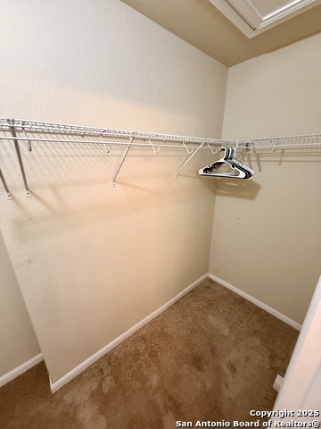 Image 18 of 22 For 1054 Stone Branch