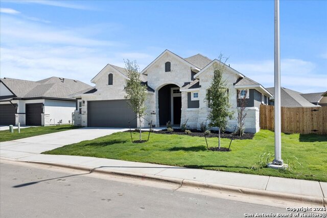 Listing photo id 0 for 413 Canyon Live Oak