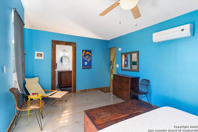 Image 10 of 17 For 1480 Lavaca