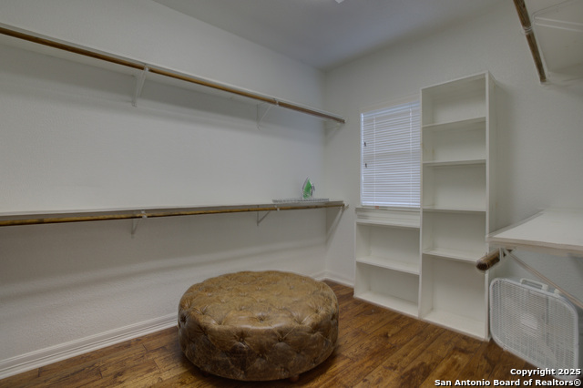 Listing photo id 20 for 1350 Colleen