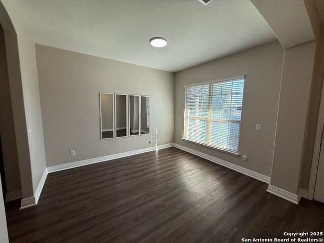 Image 5 of 20 For 609 Community