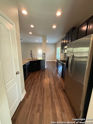 Image 6 of 20 For 609 Community