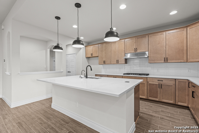 Listing photo id 27 for 342 Bodensee Place