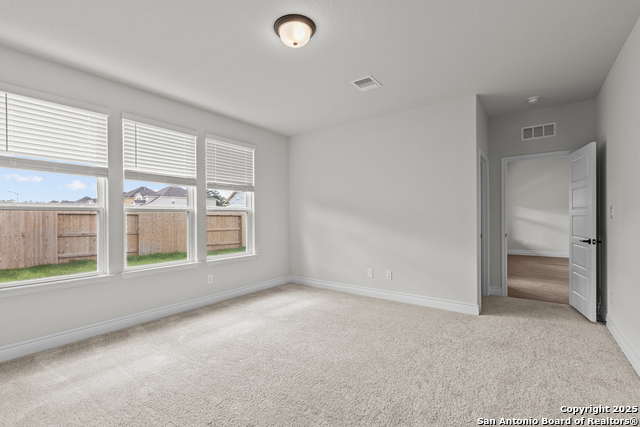 Listing photo id 39 for 342 Bodensee Place