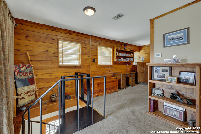 Image 21 of 39 For 1631 Cattail