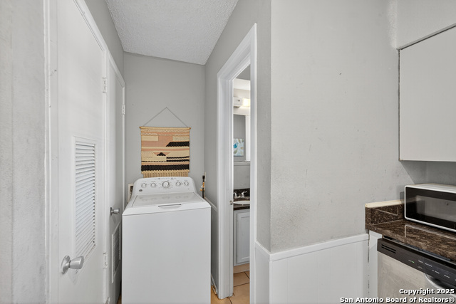 Image 11 of 21 For 129 Silver Sands E 129