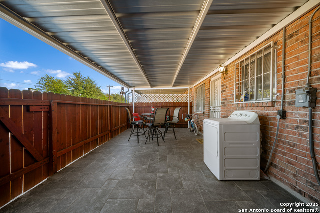 Image 19 of 21 For 129 Silver Sands E 129