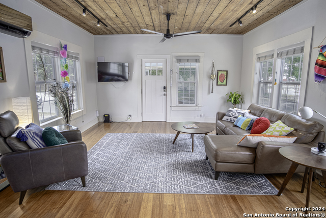 Image 5 of 16 For 311 Alamosa  