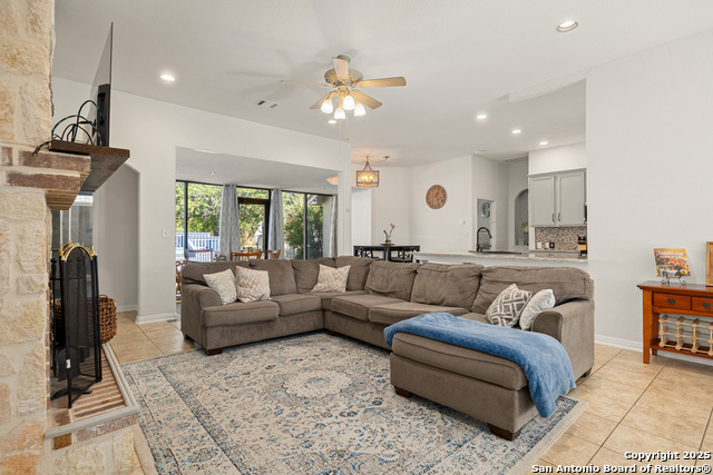 Image 12 of 48 For 166 Bridle