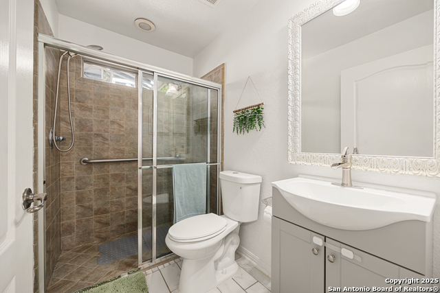 Image 18 of 48 For 166 Bridle